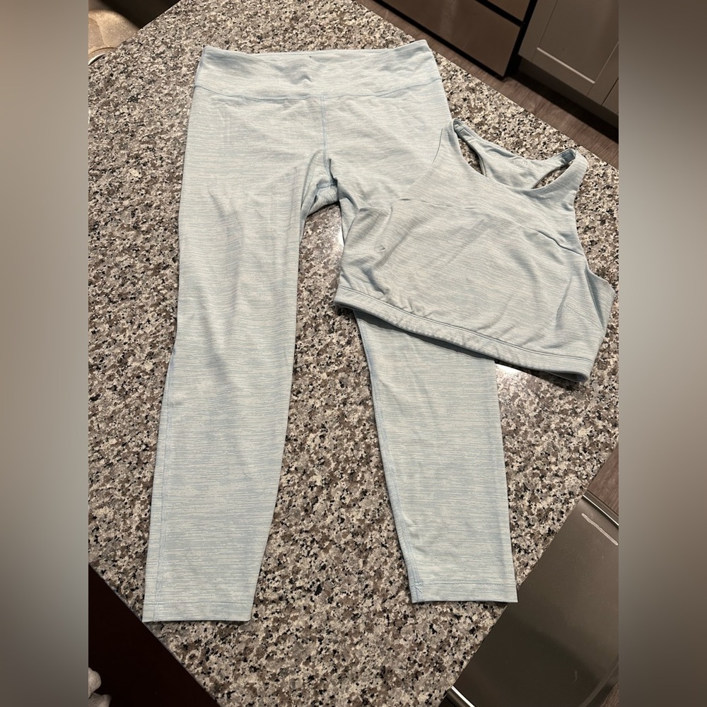 Outdoor Voices | leggings
